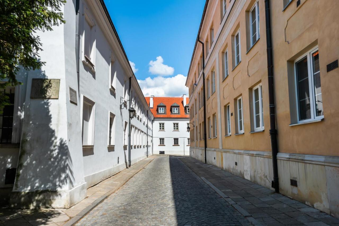 Comfortable Old Town Apartment Warschau
